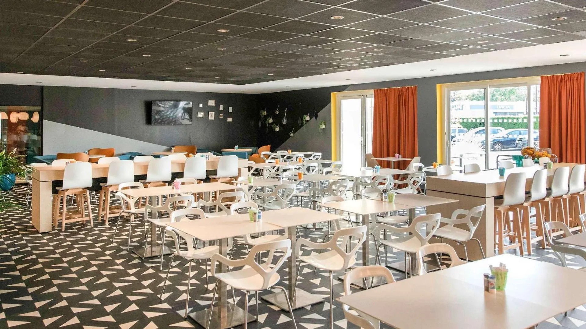 Hotel ibis Styles Avignon Sud