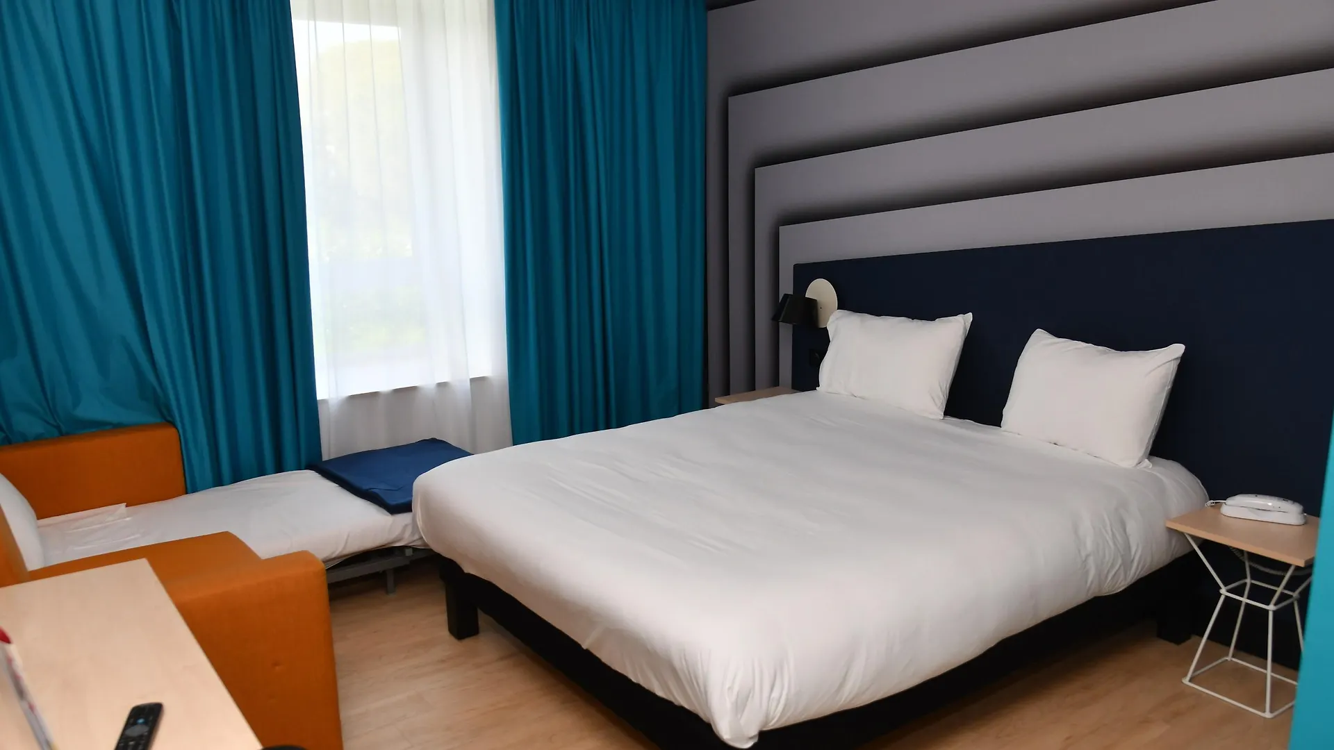 Hotel Ibis Styles Avignon Sud